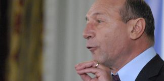 Basescu, catre PMP: „Sa nu va faceți de ras”