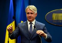 Basescu catre Iohannis: Validarea lui Teodorovici va trimite inapoi la Grivco