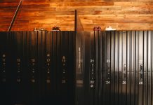 Cum te-ar putea ajuta pe termen lung investitia intr-un vestiar metalic?