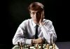 Bobby Fischer: geniul dezamagit care a inspirat Gambitul Reginei