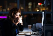 Cum sa lucrezi noaptea fara a-ti afecta sanatatea