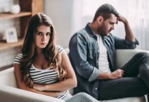 M-am casatorit cu un tip pe care nu l-am intalnit niciodata in persoana si mi-a distrus viata