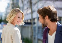 Nu te simti suficient de sexi? Urmeaza acesti pasi pentru a fii mai atractiva