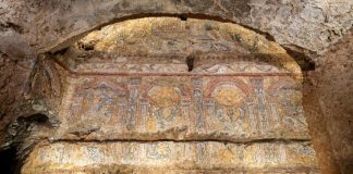 Arheologii descopera o pictura murala antica „exceptionala” langa Colosseum